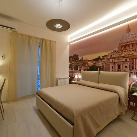 San Pietro Moonlight Luxury Apartment Roma Esterno foto