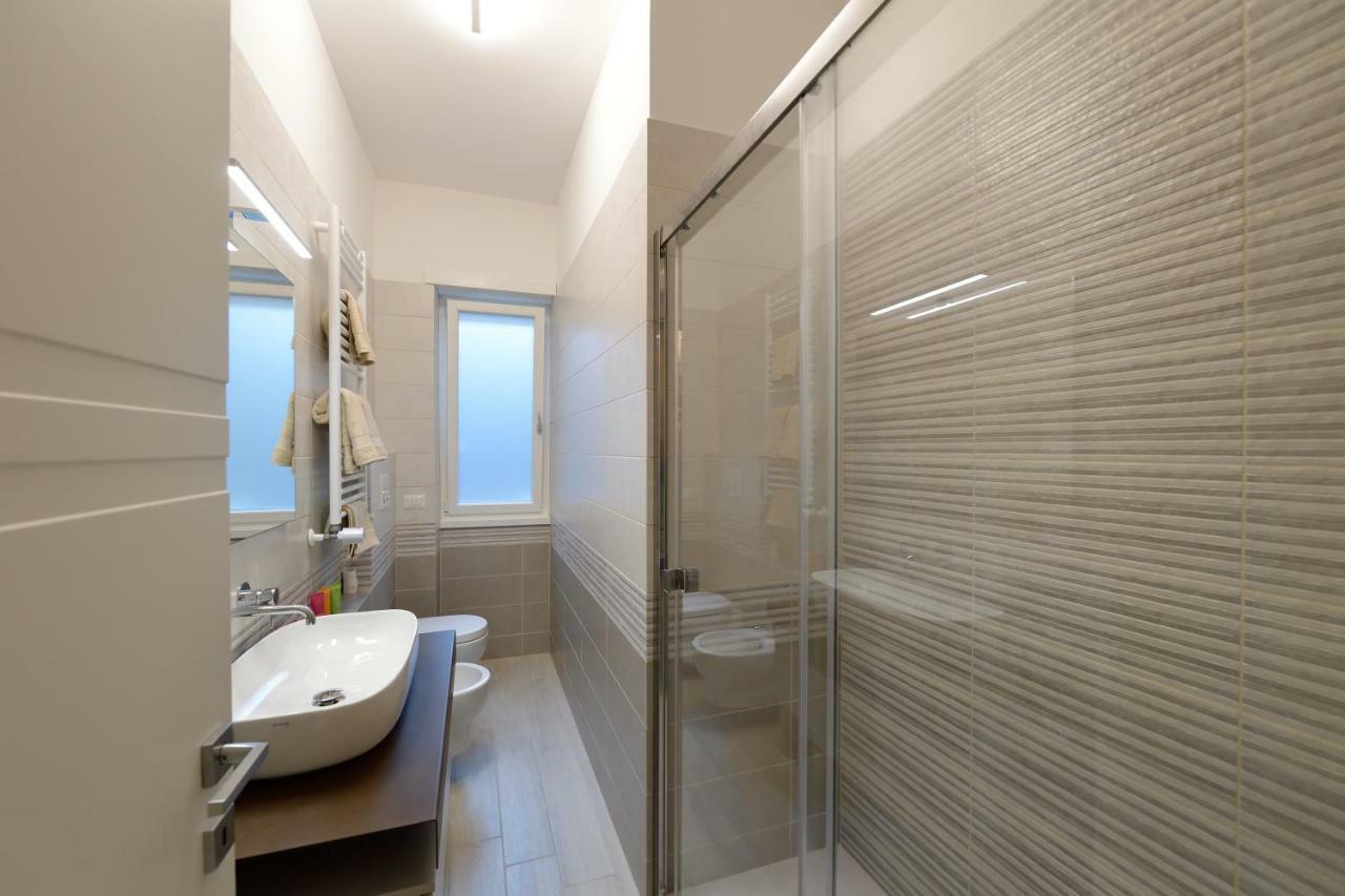 San Pietro Moonlight Luxury Apartment Roma Esterno foto