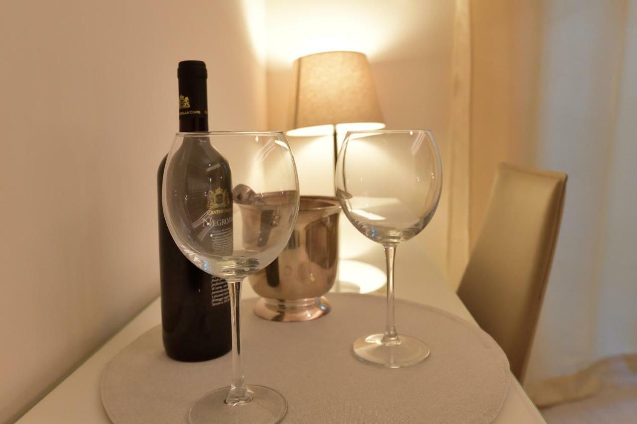 San Pietro Moonlight Luxury Apartment Roma Esterno foto